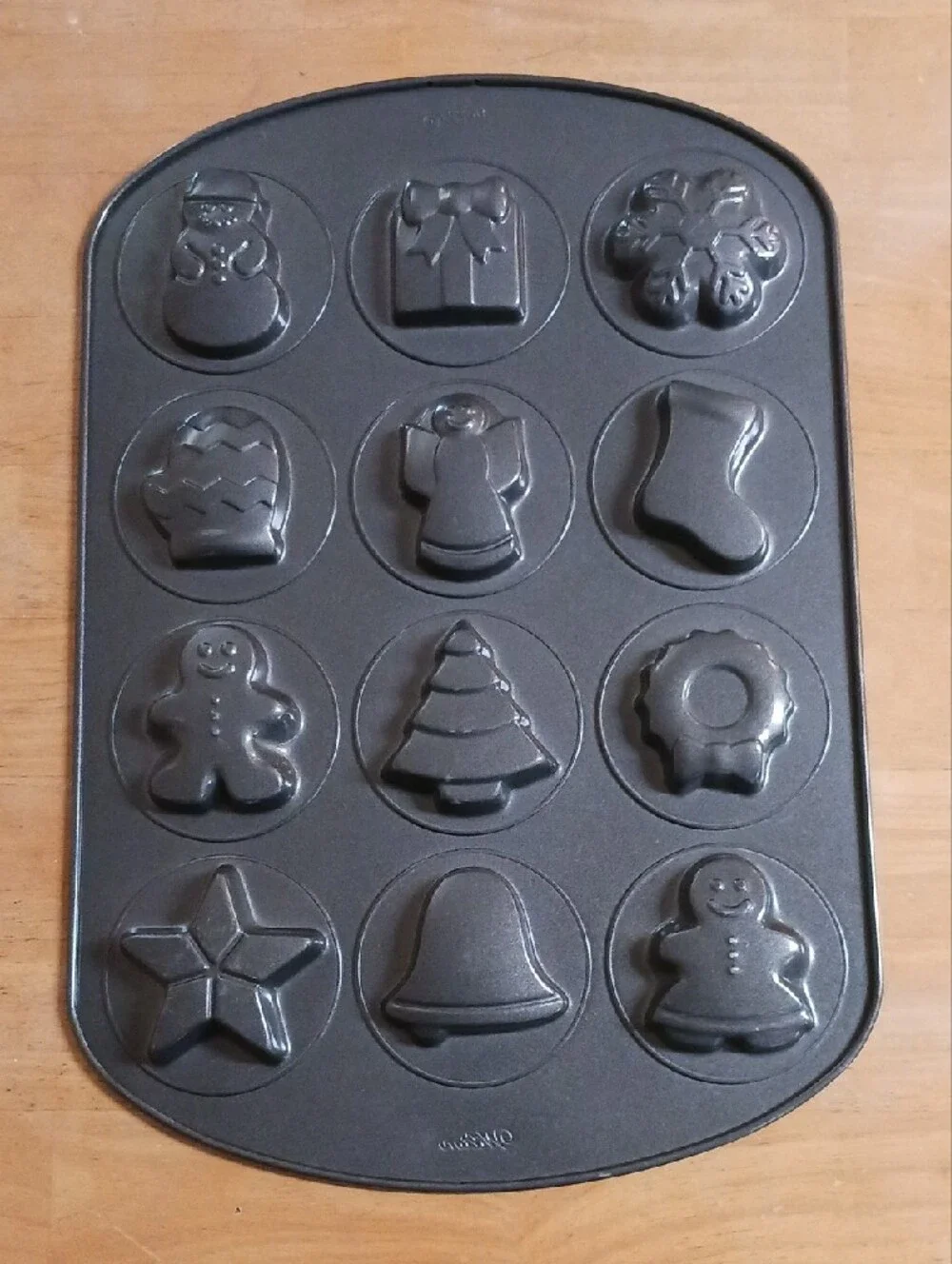 Wilton 12 cavity